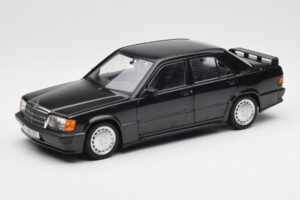 Mercedes 190E 2.3-16 W201 Schwarz Händler Edition Norev 1:18 B66040663 Metall