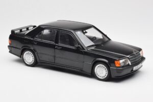 Mercedes 190E 2.3-16 W201 Schwarz Händler Edition Norev 1:18 B66040663 Metall — Bild 6 von 8
