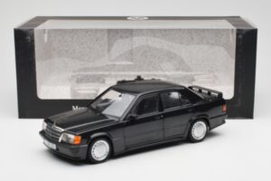 Mercedes 190E 2.3-16 W201 Schwarz Händler Edition Norev 1:18 B66040663 Metall — Bild 8 von 8