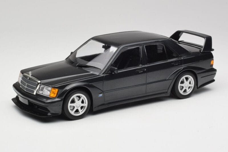 Mercedes 190E W201 2.5-16 EVO 2 Schwarz Metallic Minichamps 1:18 155036100 Metall