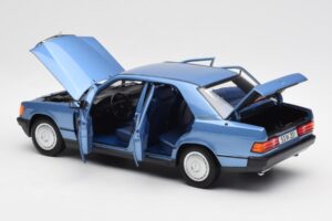 Mercedes 190E W201 Diamond Blau Händler Edition Norev 1:18 B66040661 Metall — Bild 5 von 8