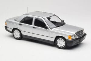 Mercedes 190E W201 Silber Minichamps 1:18 155037004 Metall — Bild 4 von 6