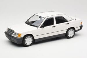 Mercedes 190E W201 Weiß Minichamps 1:18 155037002 Metall