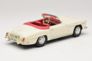 Mercedes 190SL Weiß Maisto 1:18 50274 Metall — Bild 3 von 8