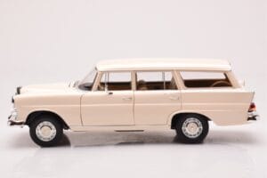Mercedes 200 Universal W110 Creme Norev 1:18 183709 Metall — Bild 4 von 8