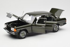 Mercedes 200 W123 Cypress Grün Metallic Händler Edition Norev 1:18 B66040654 Metall — Bild 2 von 8