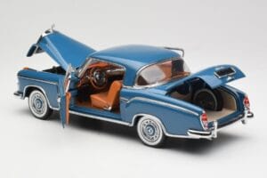 Mercedes 220 SE W128 Blau Sun Star 1:18 3561 Metall — Bild 5 von 8