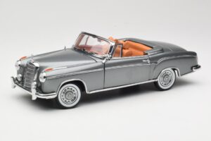 Mercedes 220 SE W128 Cabriolet Grey Metallic Sun Star 1:18 3352-M1 Metall