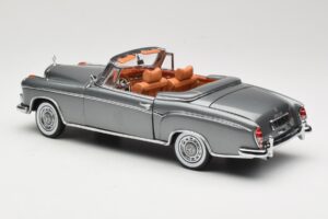 Mercedes 220 SE W128 Cabriolet Grey Metallic Sun Star 1:18 3352-M1 Metall — Bild 7 von 8