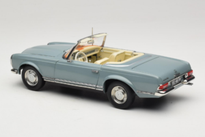 Mercedes 230 SL W113 Horizon Blue Norev 1:18 183992 Metall — Bild 8 von 9