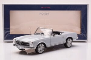 Mercedes 230 SL W113 Pagoda Grau Norev 1:18 183990 Metall — Bild 8 von 8