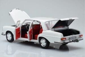 Mercedes 250 SE W108 Weiß Limitierte Auflage Norev 1:18 183763 Metall — Bild 5 von 8