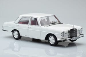 Mercedes 250 SE W108 Weiß Limitierte Auflage Norev 1:18 183763 Metall — Bild 6 von 8