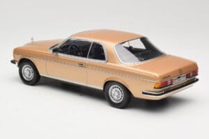 Mercedes 280 CE C123 Gold Norev 1:18 183587 Metall — Bild 5 von 6