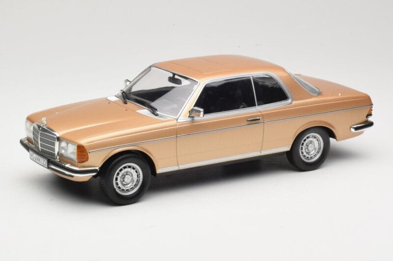 Mercedes 280 CE C123 Gold Norev 1:18 183587 Metall