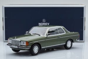 Mercedes 280 CE W123 Coupe Grün Norev 1:18 183704 Metall — Bild 6 von 6