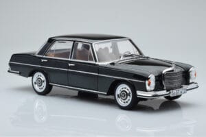 Mercedes 280 SE W108 Grün Norev 1:18 183935 Metall — Bild 6 von 8