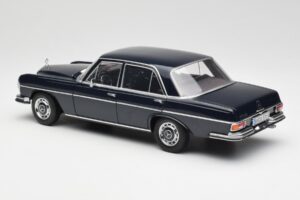 Mercedes 280 SE W108 Midnight Blau Norev 1:18 B66040597 Metall — Bild 7 von 8