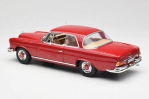 Mercedes 280 SE W108 Rot Norev 1:18 193527 Metall — Bild 7 von 8