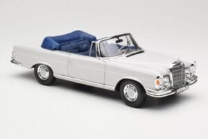 Mercedes 280 SE W111 Cabriolet Hellgrau Norev 1:18 183530 Metall — Bild 6 von 8