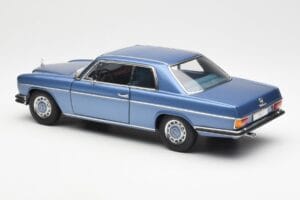 Mercedes 280C/8 W114 Coupe Blau Metallic AUTOart 1:18 76187 Metall — Bild 7 von 8