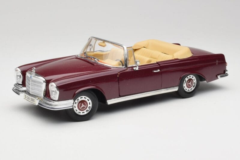 Mercedes 280SE W108 Bordeaux Rot Maisto 1:18 31811 Metall