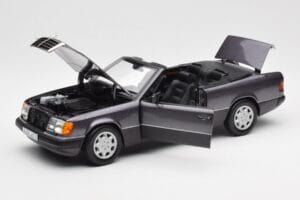 Mercedes 300 CE-24 W124 Cabriolet Lila Metallic Norev 1:18 183567 Metall — Bild 2 von 10