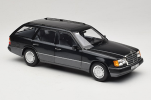 Mercedes 300 D W124 Kombi Schwarz Norev 1:18 183960 Metall — Bild 6 von 8