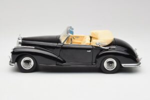 Mercedes 300 S W188 Cabriolet Schwarz Tchibo 1:18 36782 Metall — Bild 4 von 8