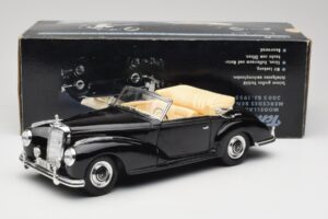 Mercedes 300 S W188 Cabriolet Schwarz Tchibo 1:18 36782 Metall — Bild 8 von 8