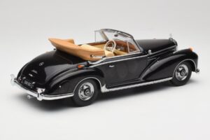 Mercedes 300 SC W188 Cabriolet Schwarz KK-Scale 1:18 KKDC180941 Metall — Bild 2 von 6