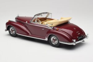 Mercedes 300 SC W188 Cabriolet Dunkelrot KK-Scale 1:18 KKDC180942 Metall — Bild 5 von 6