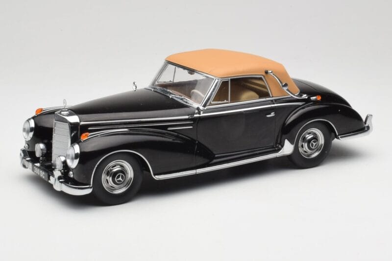 Mercedes 300 SC W188 Cabriolet Softtop Schwarz KK-Scale 1:18 KKDC180943 Metall