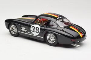 Mercedes 300 SL #38 1954 Bburago 1:18 3015-M1 Metall — Bild 7 von 8