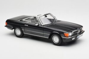 Mercedes 300 SL R107 Schwarz Pearl Händler Edition Norev 1:18 B66040678 Metall — Bild 8 von 10