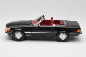 Mercedes 300 SL R107 Schwarz Norev 1:18 183511 Metall — Bild 4 von 8