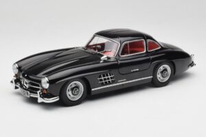 Mercedes 300 SL W198 Schwarz Minichamps 1:18 180039004 Metall