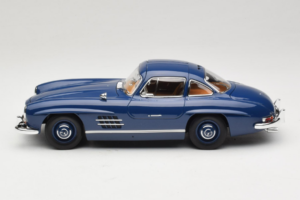Mercedes 300 SL W198 Blau Norev 1:18 183852 Metall — Bild 4 von 8