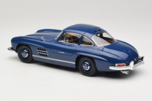 Mercedes 300 SL W198 Blau Norev 1:18 183852 Metall — Bild 7 von 8