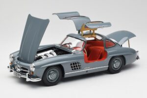 Mercedes 300 SL W198 Graphite Grau Minichamps 1:18 180039005 Metall — Bild 2 von 8