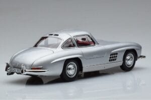 Mercedes 300 SL W198 Gullwing Norev 1:18 183850 Metall — Bild 3 von 8