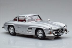 Mercedes 300 SL W198 Gullwing Norev 1:18 183850 Metall — Bild 6 von 8