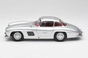 Mercedes 300 SL W198 Gullwing Silber Minichamps 1:18 180039000 Metall — Bild 4 von 8