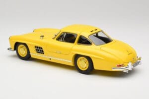 Mercedes 300 SL W198 Hellgelb Minichamps 1:18 180039009 Metall — Bild 7 von 8
