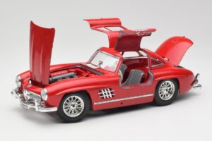 Mercedes 300 SL W198 Red Metallic Bburago 1:18 3013-M1 Metall — Bild 2 von 8