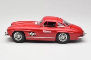 Mercedes 300 SL W198 Red Metallic Bburago 1:18 3013-M1 Metall — Bild 4 von 8