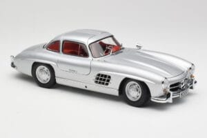 Mercedes 300 SL W198 Gullwing Silber Metallic Minichamps 1:18 B66040379 Metall — Bild 6 von 8