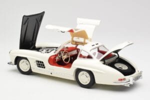 Mercedes 300 SL W198 Weiß Minichamps 1:18 180039006 Metall — Bild 5 von 8