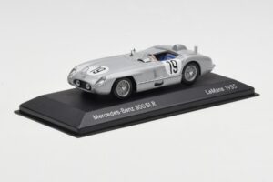 Mercedes 300 SLR #19 J.M. Fangio / S. Moss 24 Hours of Le Mans 1955 Minichamps 1:43 B66040253 Metall — Bild 2 von 4