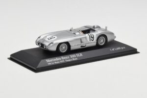 Mercedes 300 SLR #19 P. Levegh / J. Fitch 24 Hours of Le Mans 1955 Minichamps 1:43 432553000 Metall — Bild 2 von 4